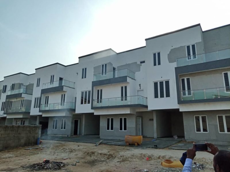 5 Bedroom Terrace Duplex for Sale in Oral Estate Ikota